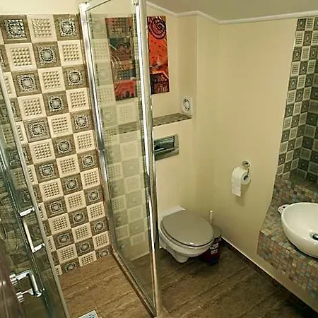 Hotel Fara Nume